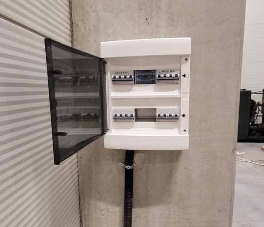 instalatie-electrica-industriala-depozit-trady2000-craiova-15